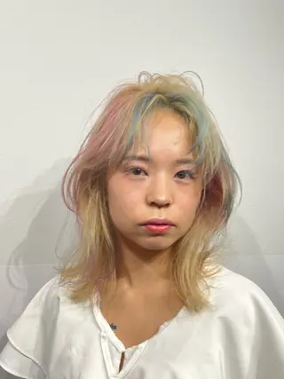 カラー ウカデミーライブ所属・仲川 礼のヘアスタイル