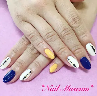 ネイル マグネットネイル💛 Hayakawaのネイルデザイン