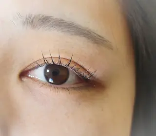 マツエク・マツパ 💜bora .のネイルデザイン