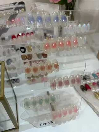 ネイル lalaroom. nailsalon航空公園店所属・lala room.のネイルデザイン