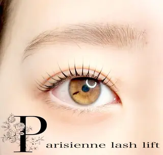 マツエク・マツパ GLOW LASH所属・根本 鈴子のマツエク・マツパデザイン