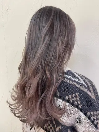 ロング 関根 沙季のヘアスタイル