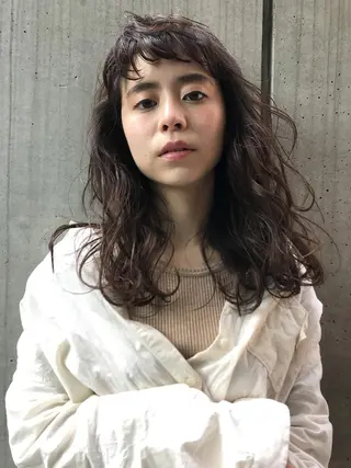 セミロング カラー mood tatemachiのヘアスタイル