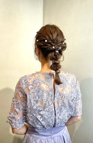 ミディアム ヘアアレンジ BeBe /スタイリストのヘアスタイル