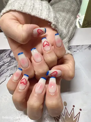 ネイル Guarendo錦糸町店所属・ガレンドウ 白澤 愛子のネイルデザイン