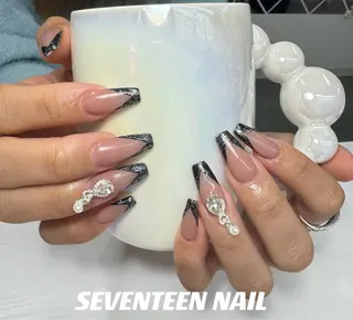 ネイル seventeen nail新宿西口店のネイルデザイン