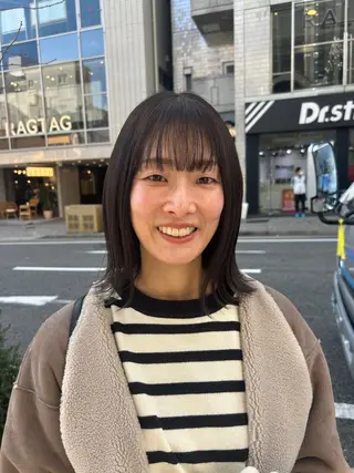 ミディアム stylist 倉本恋のヘアスタイル