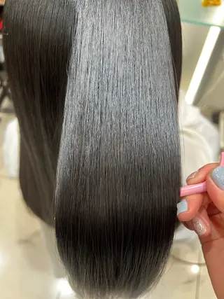 ロング パーマ ✨髪質改善矯正× ブリーチ✨YU-KIのヘアスタイル