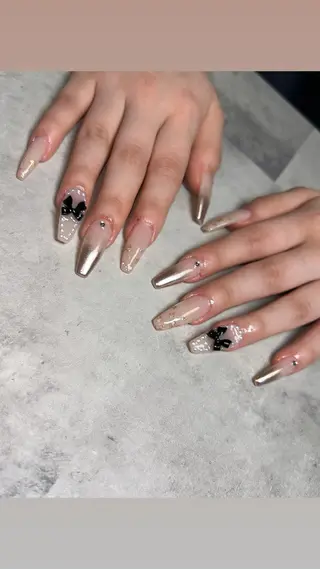 ネイル Prettiest nailのネイルデザイン