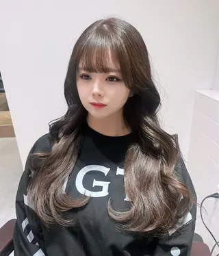 ロング カラー loulou所属・透明感カラー 💎飯塚ゆうきのヘアスタイル