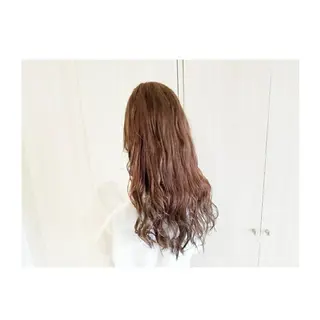 ロング Luana 矢場町のヘアスタイル