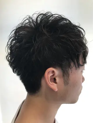 ショート メンズ 本田 知範のヘアスタイル