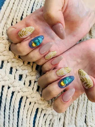 ネイル SENSE of LIBRE所属・SENSE of LIBREのネイルデザイン