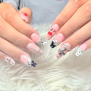 ネイル hohomi .のネイルデザイン