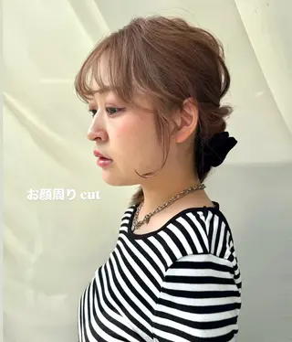 ミディアム RENA/艶カラー /アレンジ/髪質改善のヘアスタイル