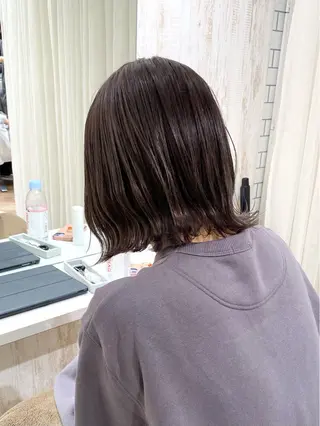 ミディアム カラー  渡部 妃月のヘアスタイル