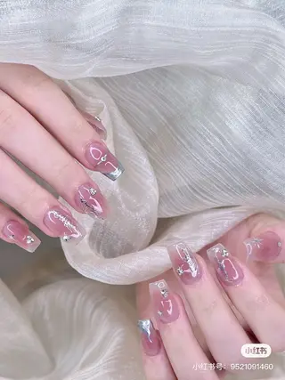 ネイル Mona【パラジェル ・長さ出し専門店】のネイルデザイン