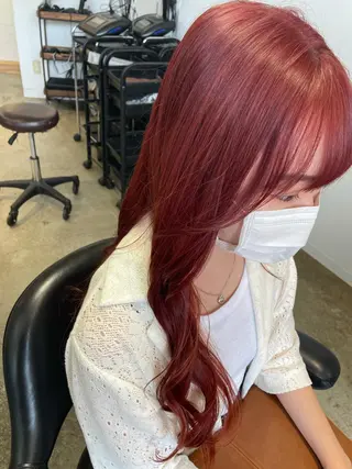 ロング カラー パーマ ヘアアレンジ ハイトーンカラー🤍 山下 優華のヘアスタイル