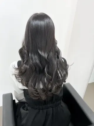 ロング カラー ioe 元町のヘアスタイル