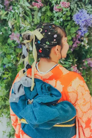 セミロング 秋元 菜摘のヘアスタイル