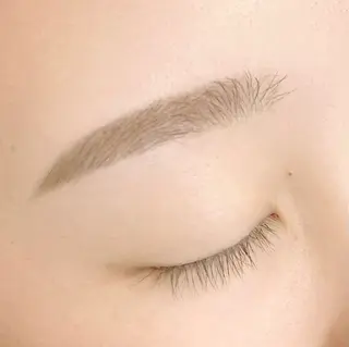 アイブロウ B’s Labo所属・B’s Labo🌿 Fujisawaのマツエク・マツパデザイン