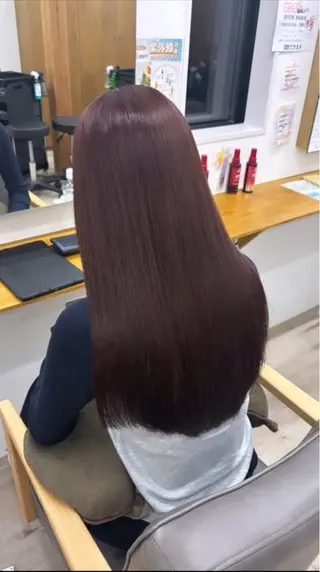 ロング 伴 星来のヘアスタイル