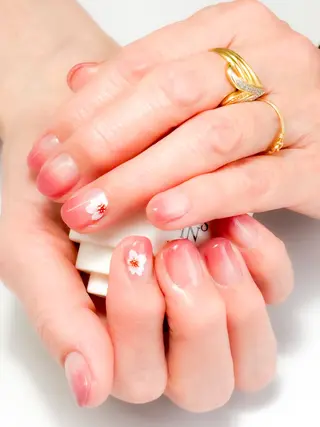 ネイル サロン リムネイルのネイルデザイン