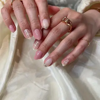 ネイル 西岡 杏のネイルデザイン