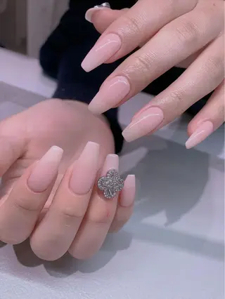 ネイル 長さだし専門店 M2　rikaのネイルデザイン