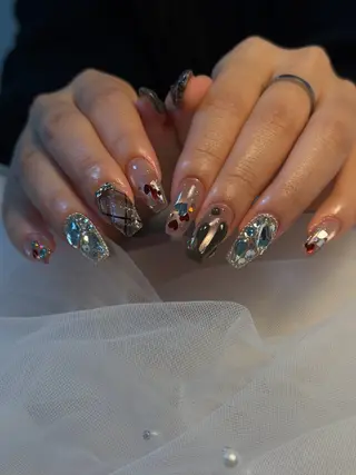 ネイル femme💫 CARINAのネイルデザイン