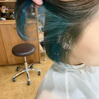 カラー 坂本 勇将のヘアスタイル