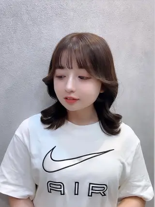 ミディアム カラー ヘアアレンジ 🩷韓国ヘア/ヨシン モリ🩷Maikaのヘアスタイル