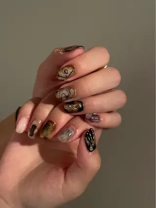 ネイル SALON VILLAGE AOYAMA 2nd.所属・NAKAMURA HARUKAのネイルデザイン