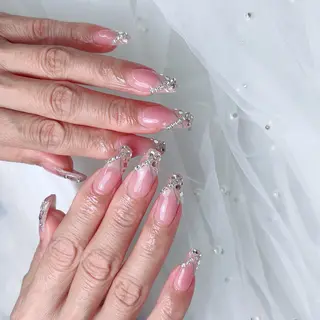 セミロング artnailgallery所属・gallery Yumiのネイルデザイン