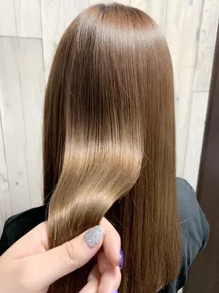 カラー Reglus hair design所属・松永 麻希のヘアスタイル