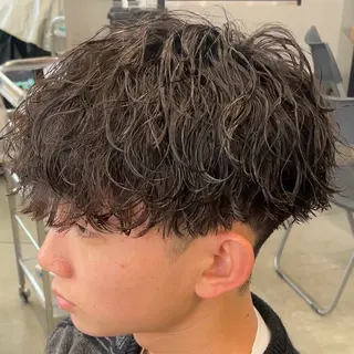 ミディアム パーマ ヘアアレンジ メンズ fifth Tokyo所属・fifth 石川 凪のヘアスタイル