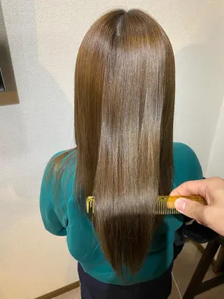 ロング 野口 茂宰のヘアスタイル