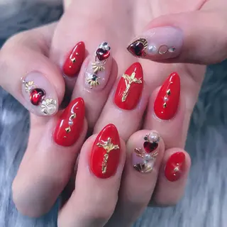 ネイル NOIROUGE所属・NOI ROUGEのネイルデザイン