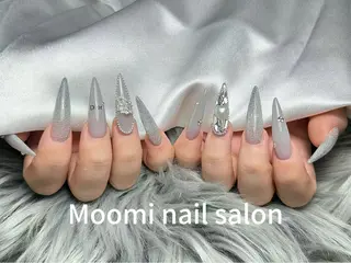 ロング moomi nailのネイルデザイン