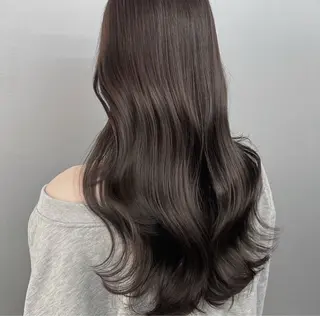 ロング カラー 透明感カラー グレージュ/あいのヘアスタイル