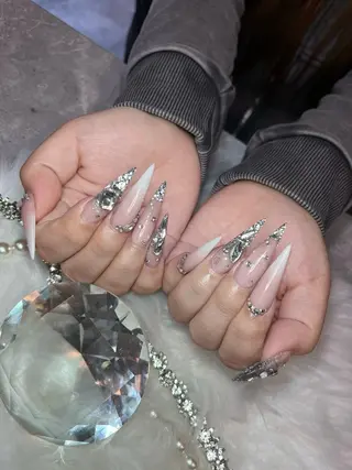 ネイル MADIA所属・MADIA RUNAのネイルデザイン