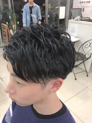 ショート パーマ メンズ 髪質改善× ハイライト溝江のヘアスタイル