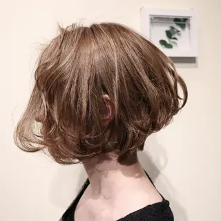 ショート カラー 尾野 恭平のヘアスタイル