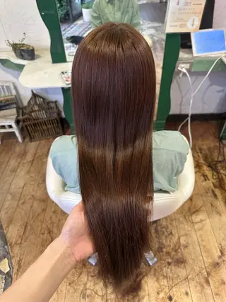 カラー indigo blue所属・indigo/ Minamiのヘアスタイル