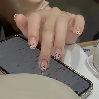 ネイル Lynn_ Nailのネイルデザイン