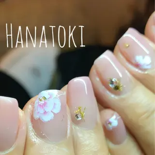 ネイル Hanatoki所属・菅原 千明のネイルデザイン