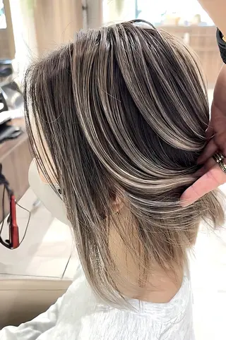 ロング カラー 山崎俊輔/髪質改善 /バレイヤージュのヘアスタイル