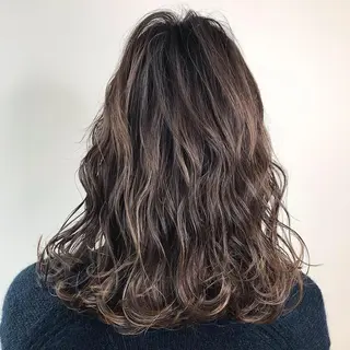 ミディアム カラー Lien 深井店のヘアスタイル