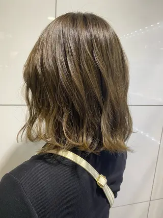 ミディアム カラー 村上 ゆういのヘアスタイル