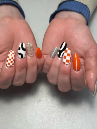 ネイル 🐈‍⬛ Minamiのネイルデザイン